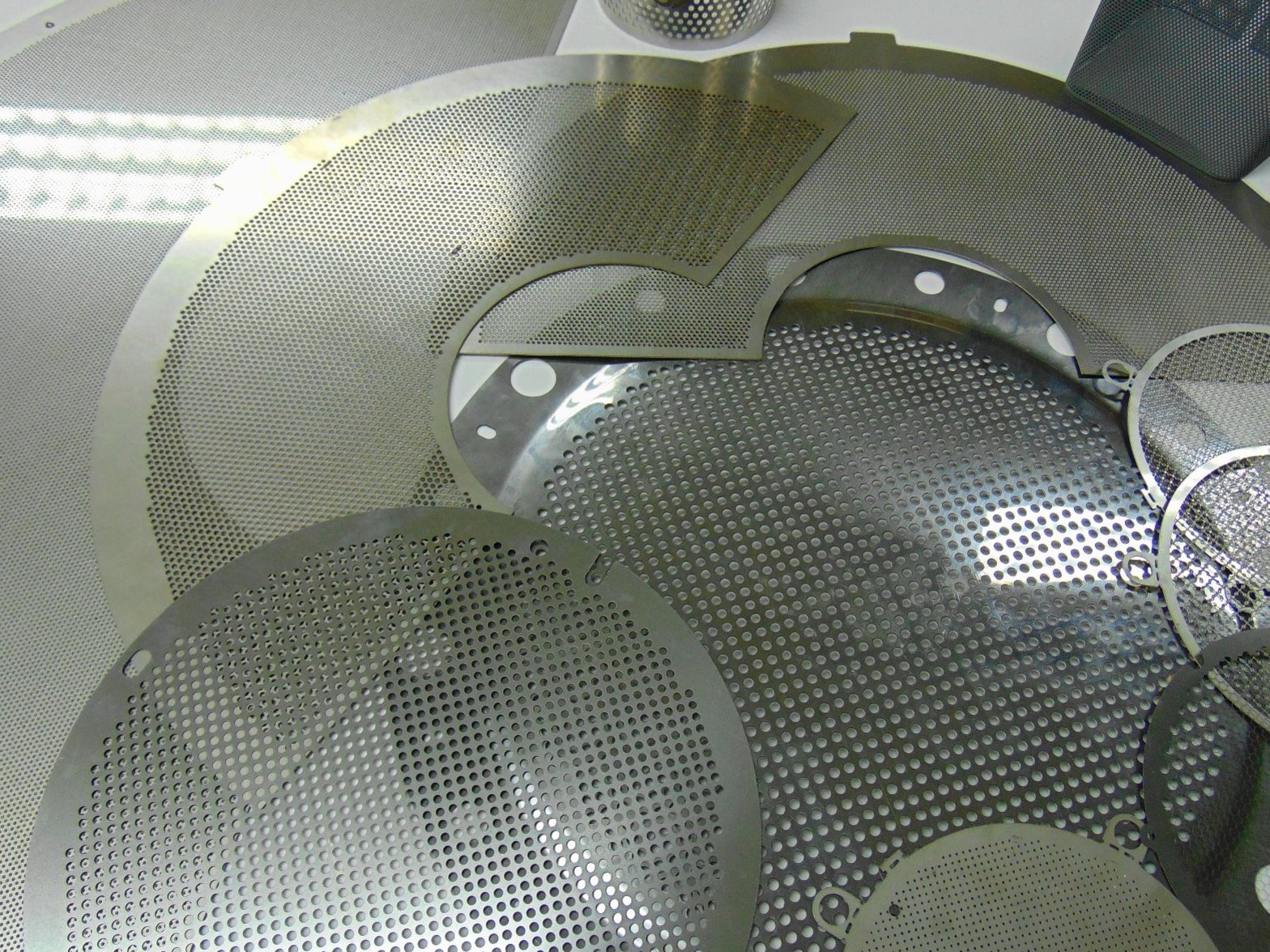 various filters and meshes manufactured by the photofabrication process the best way to make etched components and meshes.